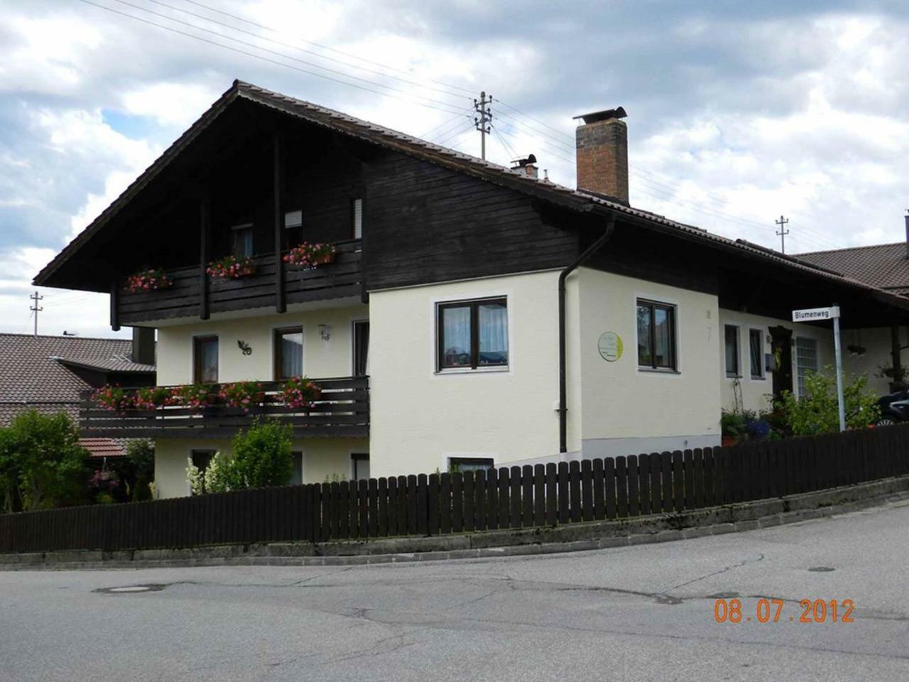 Gaestehaus Schmalzreich Lam Eksteriør bilde